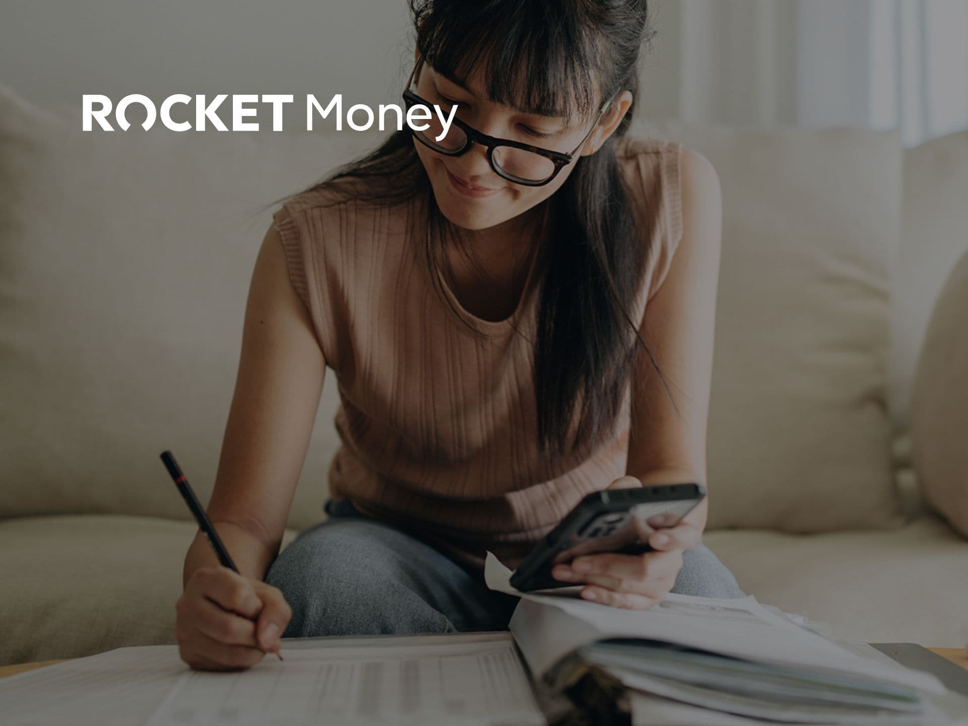 実験の成功を示すRocketMoneyのカスタマーサクセスストーリー